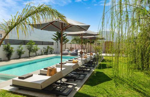 Hypnosis Beachside Villa with Private Heated Pool - Photo 4