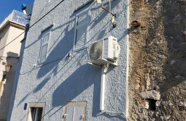 Apartmant Bionda Novi Vinodolski, cozy and nice apartment for 4 people in the city center - Photo 5