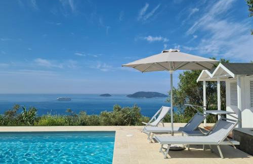 "The Ulivi" inside Le Agavi Private Park, shared Pool and Tennis 200m far, Sea View Apartment 2 AC BDR, 2BTH, parking next home and private garage in Lerici! Cooking Lesson and Wine Tasting - Foto 9