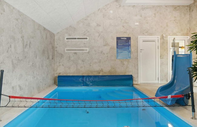 5 Star Holiday Home in Dronningmolle - Foto 3