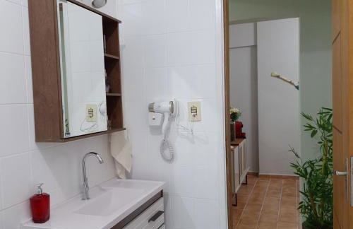 Cond Renata IV - Apto 02 dorm - 150mts Praia com Wi-fi 500Gb gratuito - Foto 57