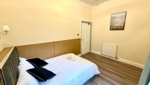 The Handy Hub Luxury Victorian Apartment - Fast WiFi & Central Edinburgh - Foto 5