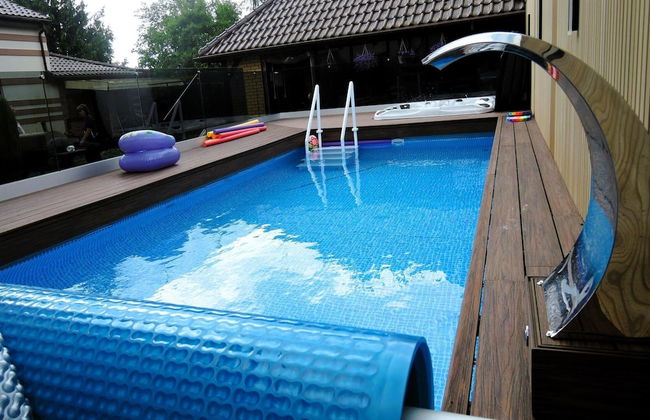 A Comfortable Holiday Home With a Swimming Pool and Jacuzzi in Miedzywodzie - Photo 11