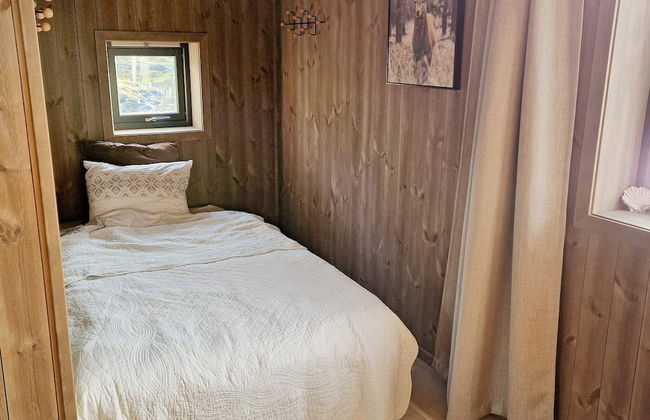 6 Person Holiday Home in Lindas - Foto 3