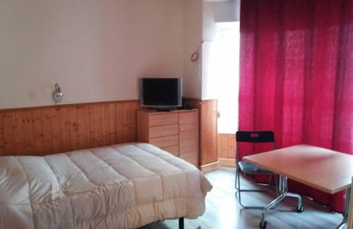 Rosesapparts Estudios & Parking - Foto 9