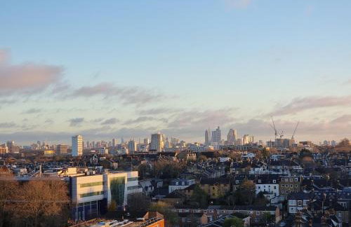 Modern and central 1BR Flat with Skyline View - Foto 12