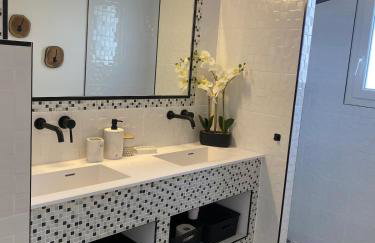 villa 8 personnes clim, piscine, parking - Photo 19