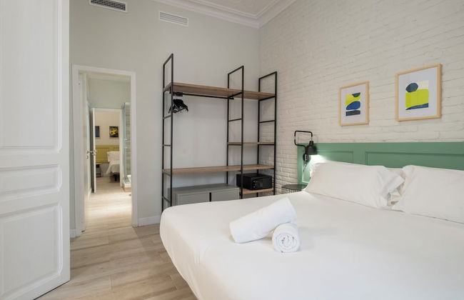 Aspasios Gracia Apartments - Photo 17