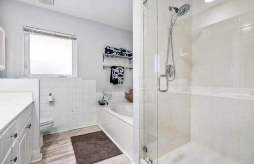 The Coastal Duo Escape - Foto 24