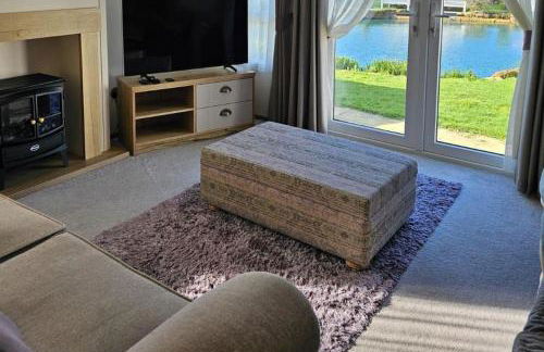 Premium Caravan - Sleeps 6 - Parking - Pool - Foto 18