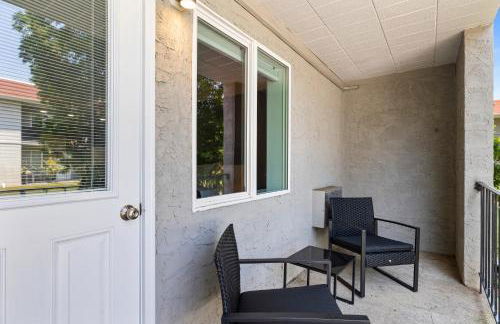 Chic New York Studio with Kitchen - Foto 27