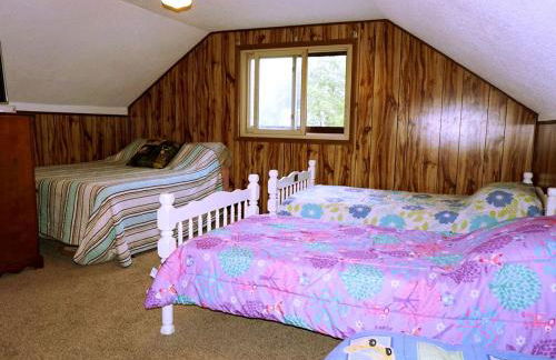 Spacious Family Cabin on Stunning Wixom Lake near Midland, Michigan - Foto 16