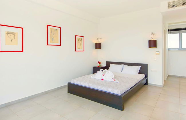 Sparkling Villa in Acrotiri with Private Pool near Sea Beach - Foto 2