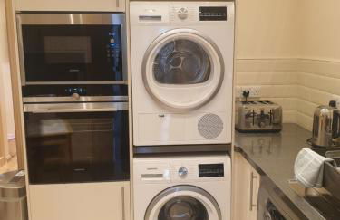 London Luxury Apartments 4 min walk from Ilford Station, with FREE PARKING FREE WIFI - Foto 10