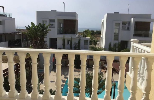 Carolyn Villa , Ayia Napa - Foto 12