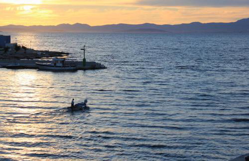 Direct At Sea - Photo 13