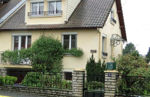 FRONT DE MER, meublé de tourisme sur le port - Photo 1