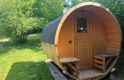CHALET COSY A LA MONTAGNE AVEC SAUNA TONNEAU situé à St Laurent en Grandvaux - Proche lacs cascades et pistes de ski - Foto 17