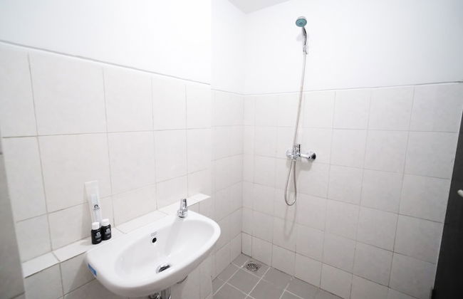 Best Choice And Strategic Location Studio At Apartment Suncity Residence - Foto 11