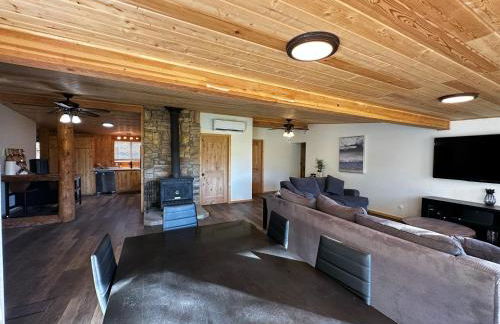 Cozy Cabin on Hiking Trailhead & Elk Preserve - Foto 26