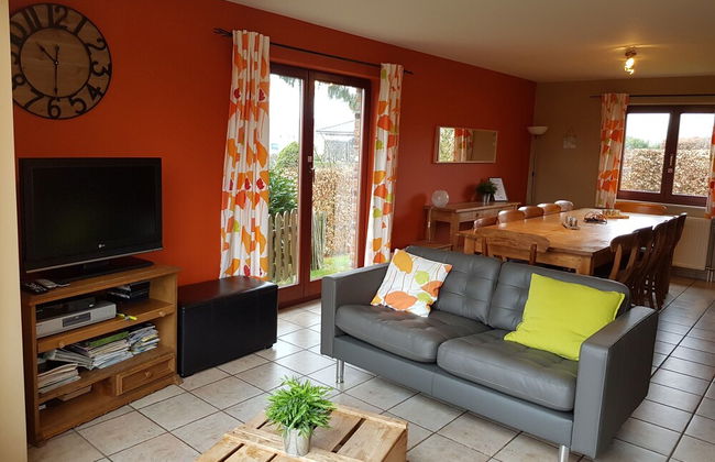 Nice Holiday Farmhouse Located in Sourbrodt near Ski Resort of Ovifat - Photo 17