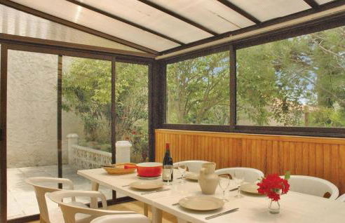 Nice Home In Saint Cannat With Wifi - Foto 3