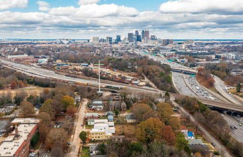 Modern Luxury In The City at Havilah Estates - Foto 12