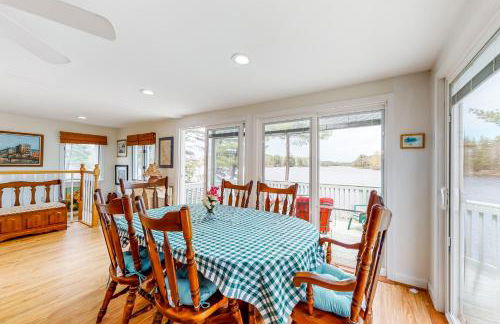 Lady and the Lake - Photo 8