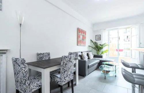 Beautiful & spacious 2 bed Apt near Nice Center - Photo 10