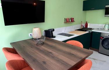 Le Patios , piscine plage terrain tennis - Photo 2