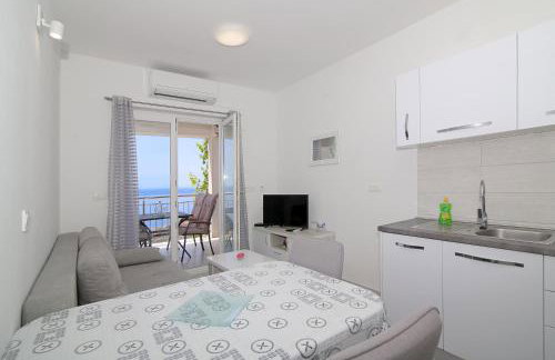 Exclusive Old Town and Sea View Apartments - Photo 42