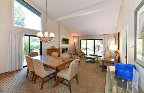 Private Golf Resort Setting 3 bedrooms - Photo 1