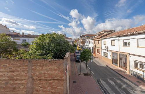 Amplia Casa Familiar con Calefacción, cerca de Sierra Nevada y Granada - Foto 58