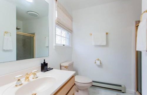 Stay On The Cape Vacation Rentals: Modern Family Retreat In Harwich - Foto 28