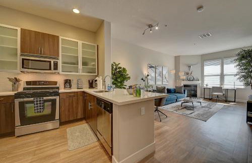 Penthouse One Bedroom Garden View Condo by UCLA - Foto 28