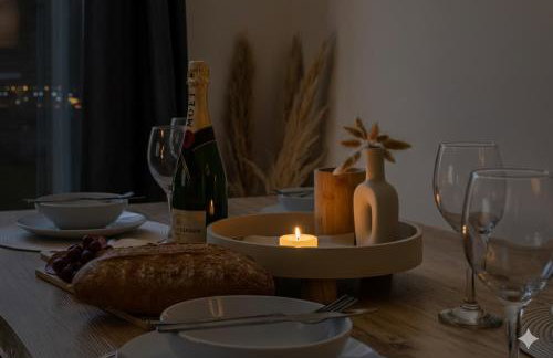 Modern & comfy 4 bedrooms Corby house free parking - Foto 2