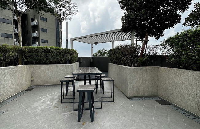 Stylish Urban Oasis - Foto 31