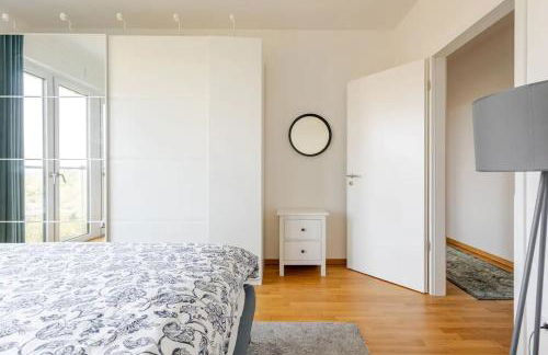 HJ 18 by ROCKCHAIR Apartments l SUPERHOST Status l Super Flat, 2 Bedrooms 2 Bathrooms Balcony Elevator welcomes you! - Foto 37