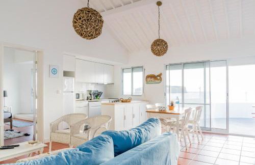 Quo Mosteiros Sunset House - Photo 1