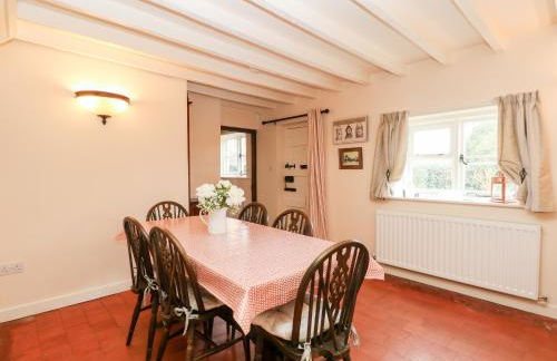 Chapel Cottage - Photo 9