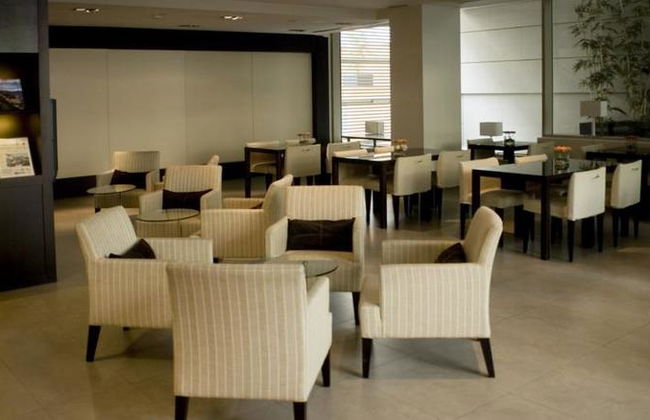 Suites Viena Plaza de España - Photo 7