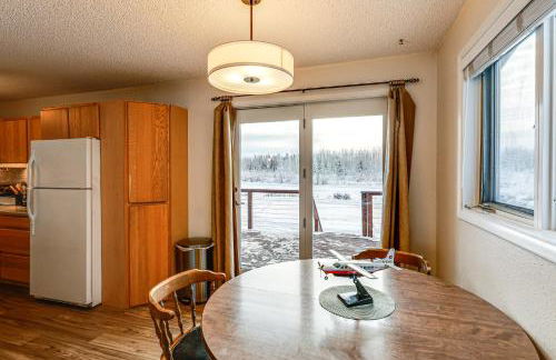 Riverside Retreat Cozy Fairbanks Home with View - Foto 7