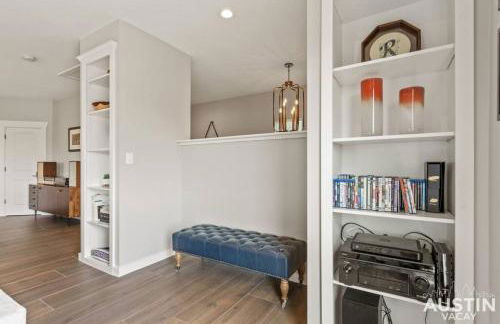 Enjoy DT Newly Renovated & Patio and Free Swim Club by Austin Vacay - Foto 12