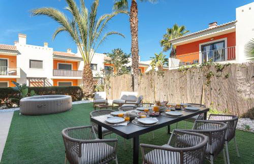 Host Wise - Deluxe Spacious House with Terrace & Jacuzzi - Foto 30