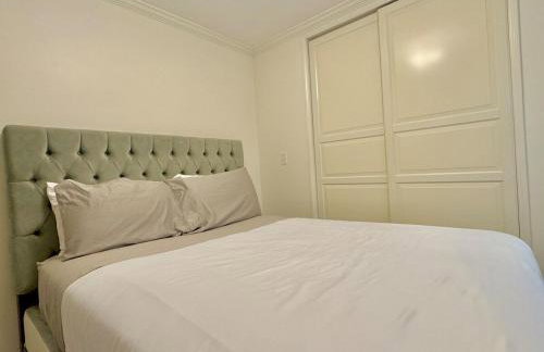 Prime West Los Angeles 4 Bedroom 2 Bathroom House - Foto 8