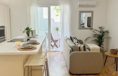 Casa Bella Suites - A stunning new entire apartment in an central location, Close to the beach - Foto 1