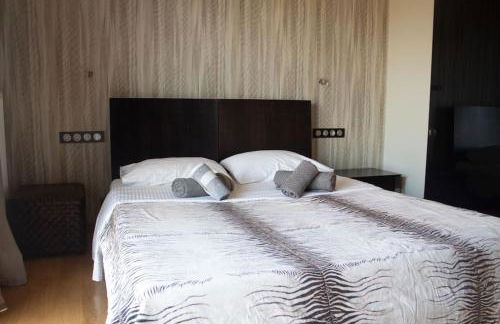 Ariadnis Spacious 3Bd home, 10 mins to Airport, Port, Beach - Foto 32