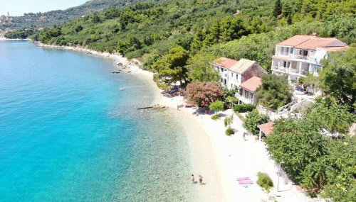 Beach Apartments Villa Holiday - Photo 2