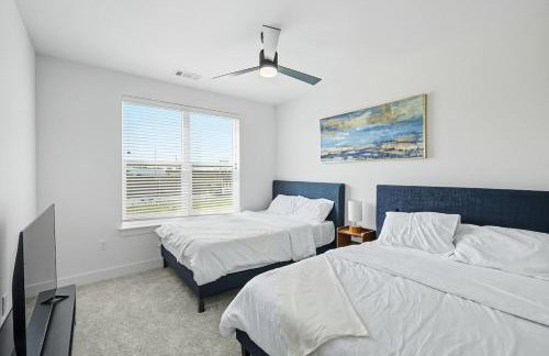 99 Modern 2B2B Near Stockyards, Resort Pool & Gym, 7M to Dickies Stadium, 15M to AT&T stadium - Foto 25