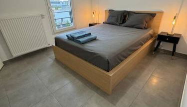 Luxueux 5 pc, Jacuzzi, rooftop, terrasse, clim - Photo 2